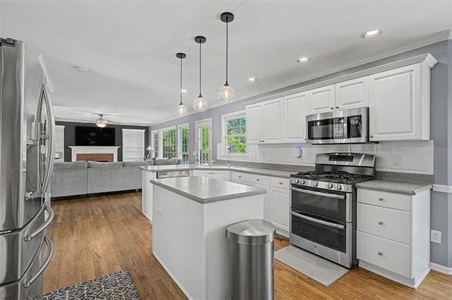 229 Hunters Crossing, Dallas, GA 30157