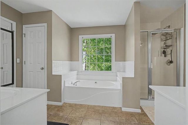 229 Hunters Crossing, Dallas, GA 30157