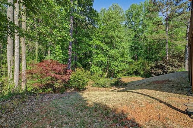 229 Hunters Crossing, Dallas, GA 30157