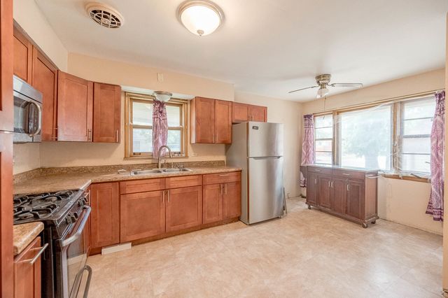 14446 Minerva Avenue, Dolton, IL 60419