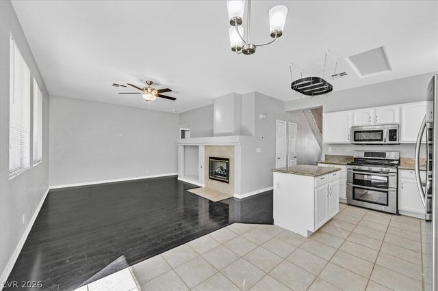 10609 Austin Bluffs Avenue, Las Vegas, NV 89144