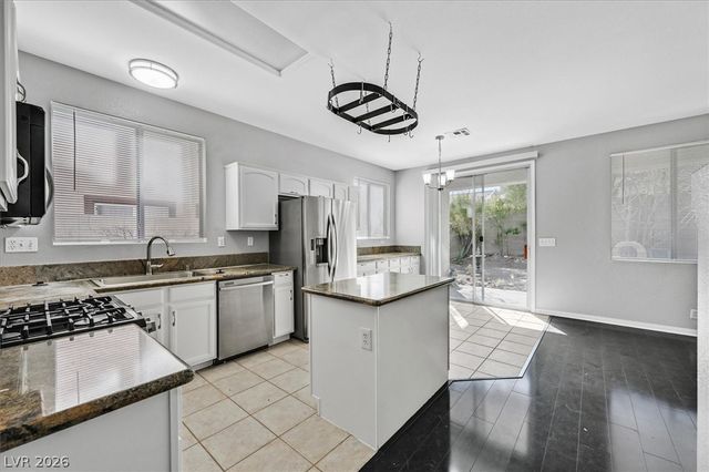 10609 Austin Bluffs Avenue, Las Vegas, NV 89144