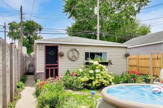 3749 N Nora Avenue, Chicago, IL 60634