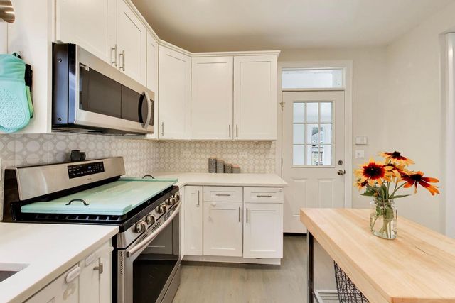 3749 N Nora Avenue, Chicago, IL 60634