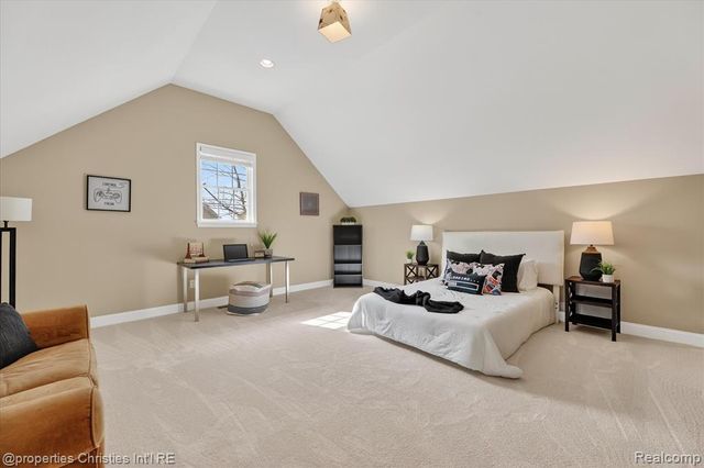 15465 Prestwick Circle, Northville, MI 48168