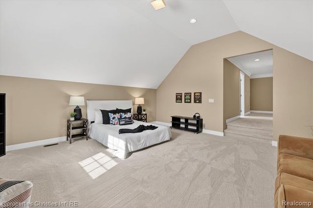 15465 Prestwick Circle, Northville, MI 48168