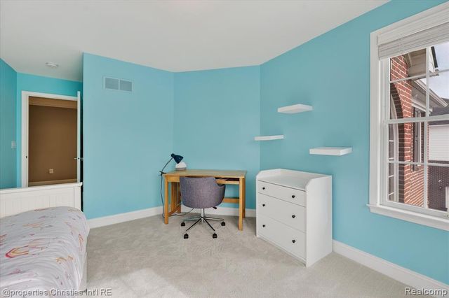 15465 Prestwick Circle, Northville, MI 48168