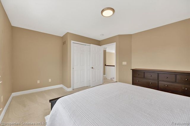 15465 Prestwick Circle, Northville, MI 48168