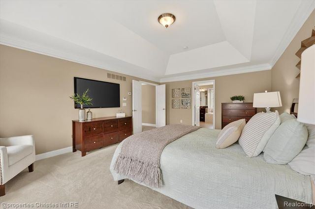 15465 Prestwick Circle, Northville, MI 48168