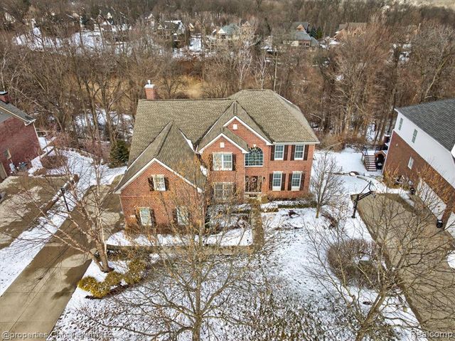 15465 Prestwick Circle, Northville, MI 48168