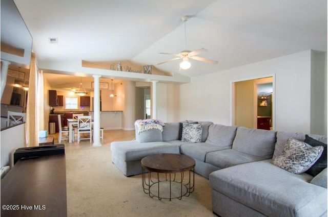 226 Bandon Drive, New Bern, NC 28562