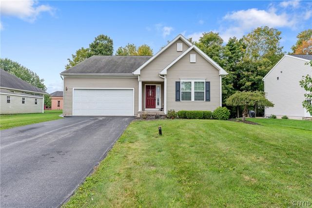 39 Silversides Way, Van Buren, NY 13027
