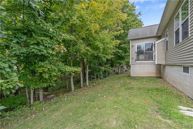 39 Silversides Way, Van Buren, NY 13027