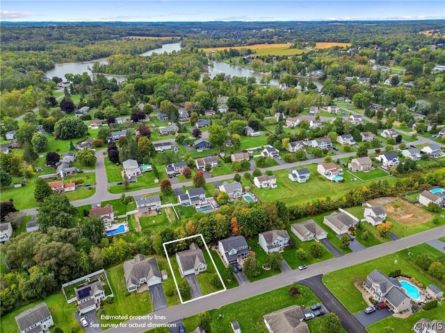 39 Silversides Way, Van Buren, NY 13027