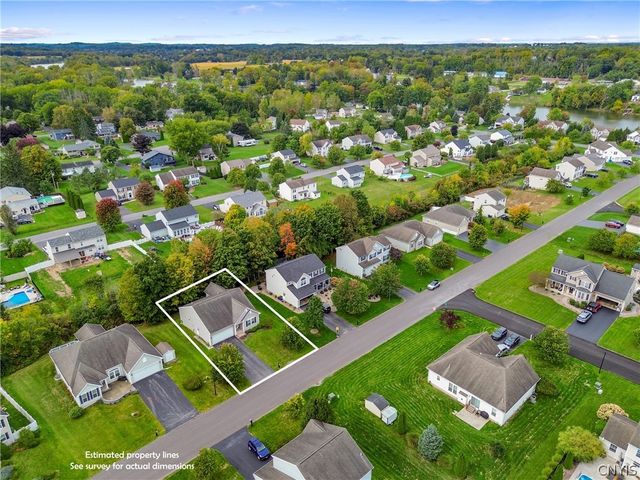 39 Silversides Way, Van Buren, NY 13027