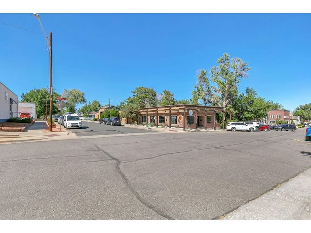 422 S Dover Ave, Lafayette, CO 80026