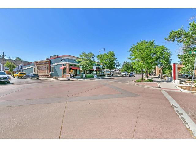 422 S Dover Ave, Lafayette, CO 80026