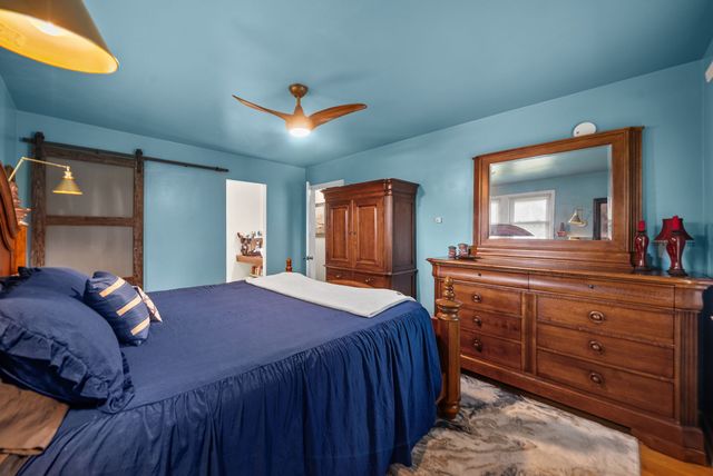 1939 Seven Mile Ferry Rd, Clarksville, TN 37040