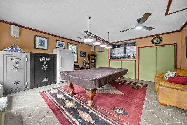 1939 Seven Mile Ferry Rd, Clarksville, TN 37040