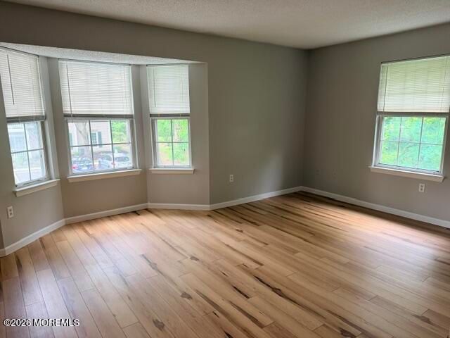 70 Players Circle, Tinton Falls, NJ 07724