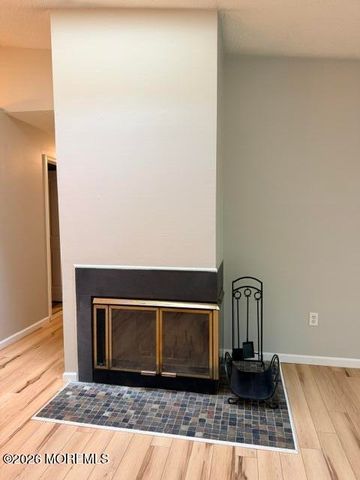 70 Players Circle, Tinton Falls, NJ 07724