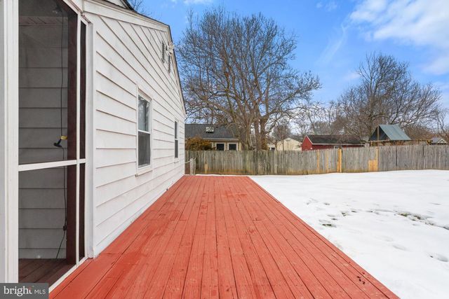 2950 ROSEMARY LN, Falls Church, VA 22042