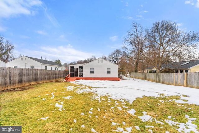 2950 ROSEMARY LN, Falls Church, VA 22042