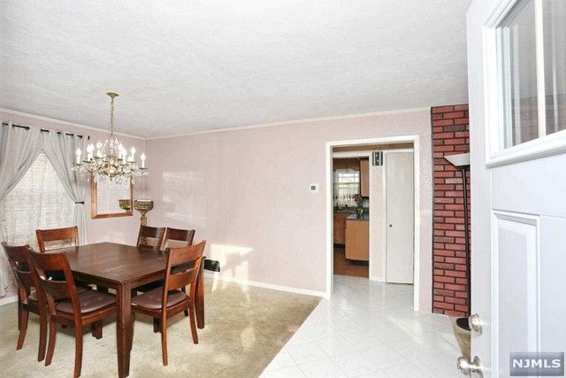 137 Phelps Avenue, Bergenfield, NJ 07621