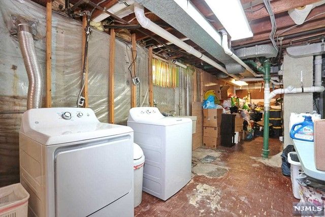 137 Phelps Avenue, Bergenfield, NJ 07621