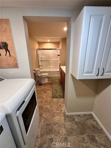 23995 Scenic Dr, Crestline, CA 92325