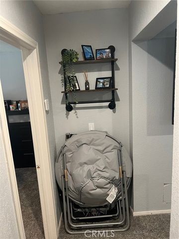 23995 Scenic Dr, Crestline, CA 92325