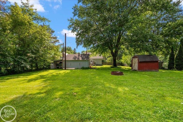 3453 Palms Road, Casco, MI 48064
