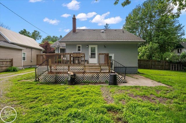 3453 Palms Road, Casco, MI 48064