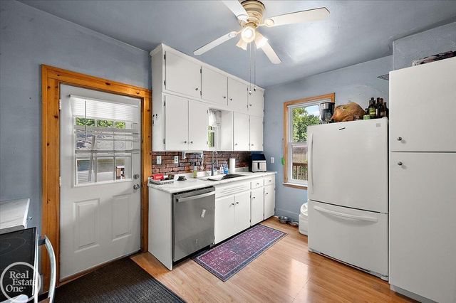 3453 Palms Road, Casco, MI 48064
