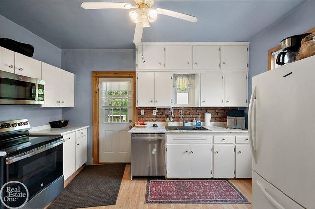 3453 Palms Road, Casco, MI 48064