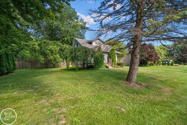 3453 Palms Road, Casco, MI 48064