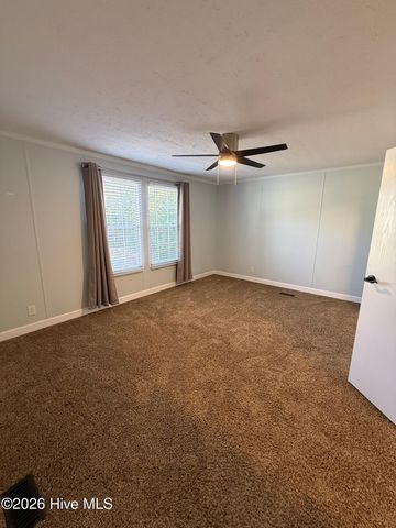 407 Maple Street SW, Shallotte, NC 28470