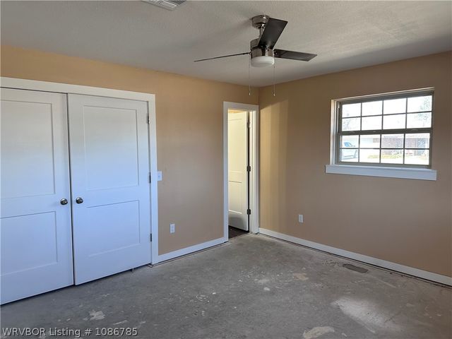 922 E Hazel, Sallisaw, OK 74955