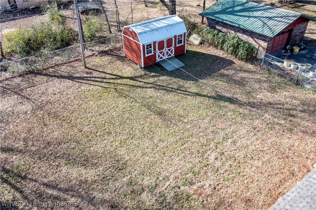 922 E Hazel, Sallisaw, OK 74955