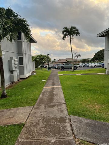 98-1415 Kamahao Street 14113, Pearl City, HI 96782