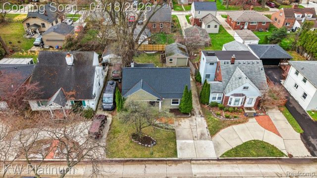 22436 Lakeland Street, St. Clair Shores, MI 48081