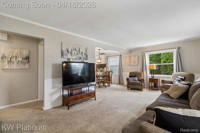 22436 Lakeland Street, St. Clair Shores, MI 48081