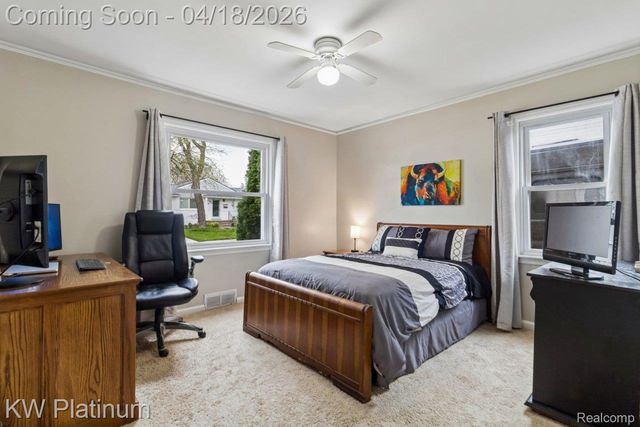 22436 Lakeland Street, St. Clair Shores, MI 48081