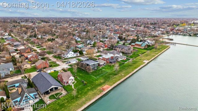 22436 Lakeland Street, St. Clair Shores, MI 48081