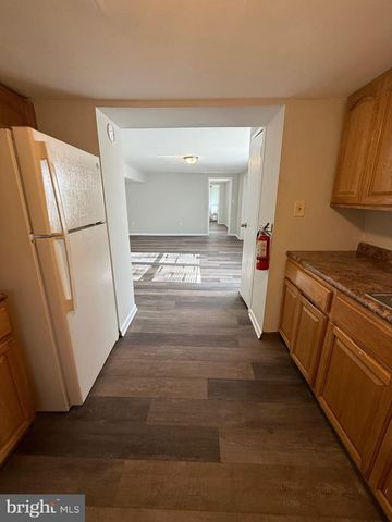 1300 S MERRIMAC RD, Camden, NJ 08104