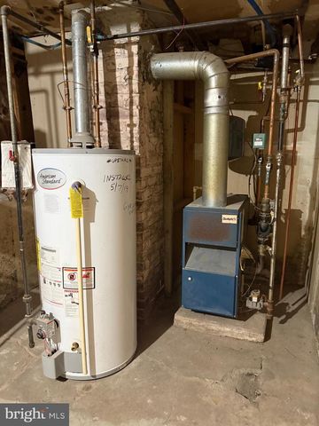 1300 S MERRIMAC RD, Camden, NJ 08104