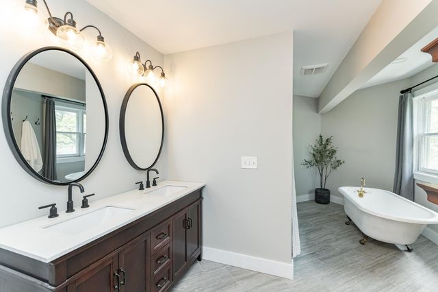 9420 Fabian Street NE, Byron, MN 55920