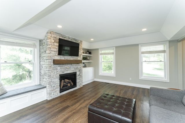 9420 Fabian Street NE, Byron, MN 55920