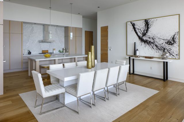 2430 Victory Park Lane 3203, Dallas, TX 75219