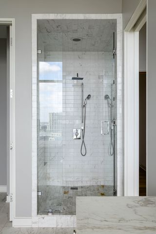 2430 Victory Park Lane 3203, Dallas, TX 75219